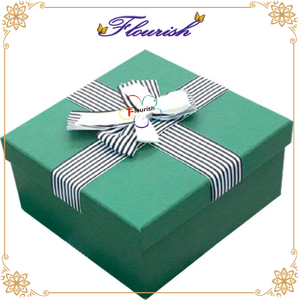 Green Color Art Paper Cardboard Jewelry Chocolate Packaging Box