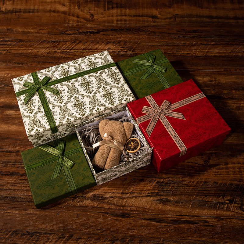 Rigid Cardboard Lid And Base Carton Gift Box For Packaging Cosmetic Perfume Garments Shoes