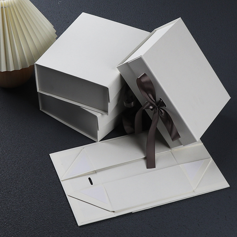 ribbon closure gift box (1)