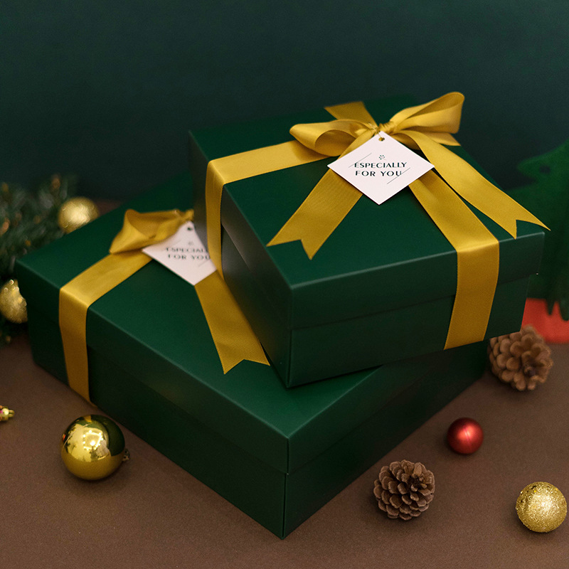 Rigid Cardboard Paper Packaging Box, Lid And Base Carton Gift Box